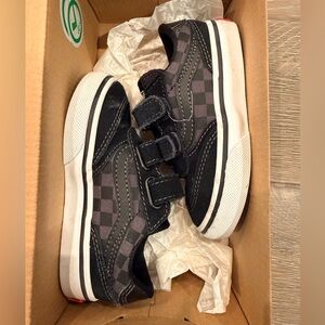 Vans Brooklyn toddler sneakers